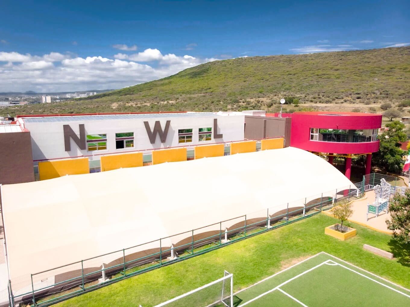 Newland Juriquilla campus - Anillo Vial Fray Junípero Serra, Juriquilla